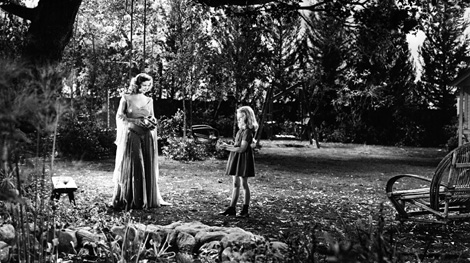 Simone Simon and Anne Carter in Curse of the Cat People (1944)