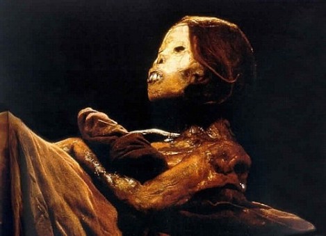 The Remains of the Inca Maiden Called “Juanita”